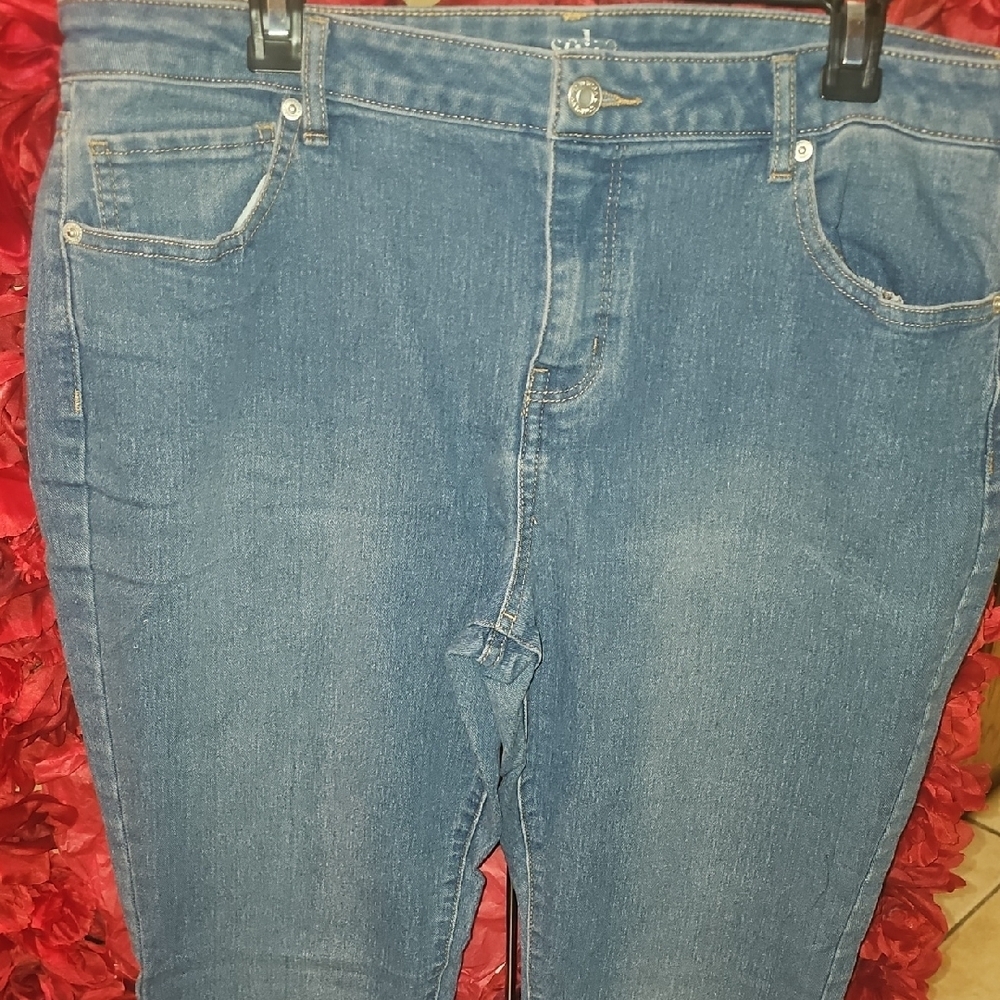 New York & Company Women's Classic Blue Denim Soho Jeans Size 16